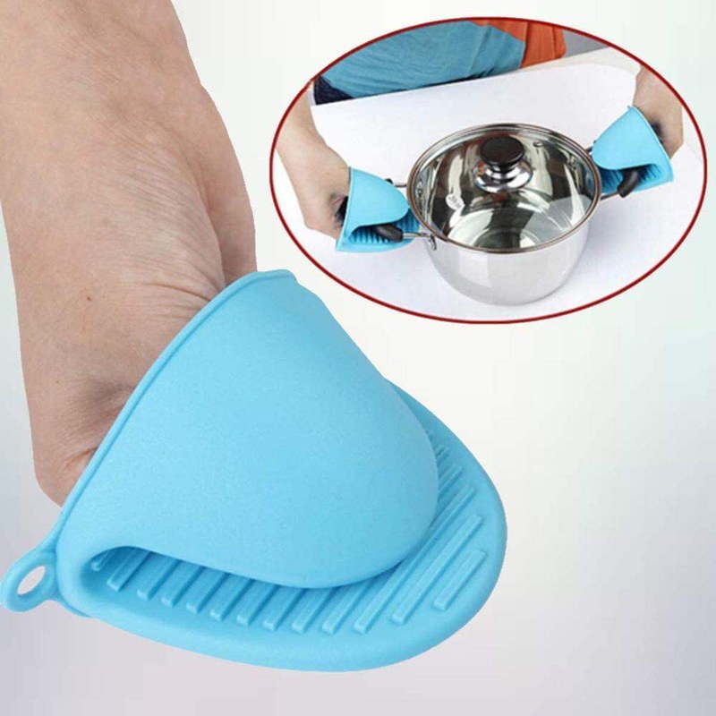 2Pcs- Silicone Heat Resistant Grip Clip Hot Pot Pan Ear Handle Holder Kitchen Accessories Wares Silicone Oven Gloves Oven Mitt Cooking Finger Protector Pinch Grips Multicolor Kitch